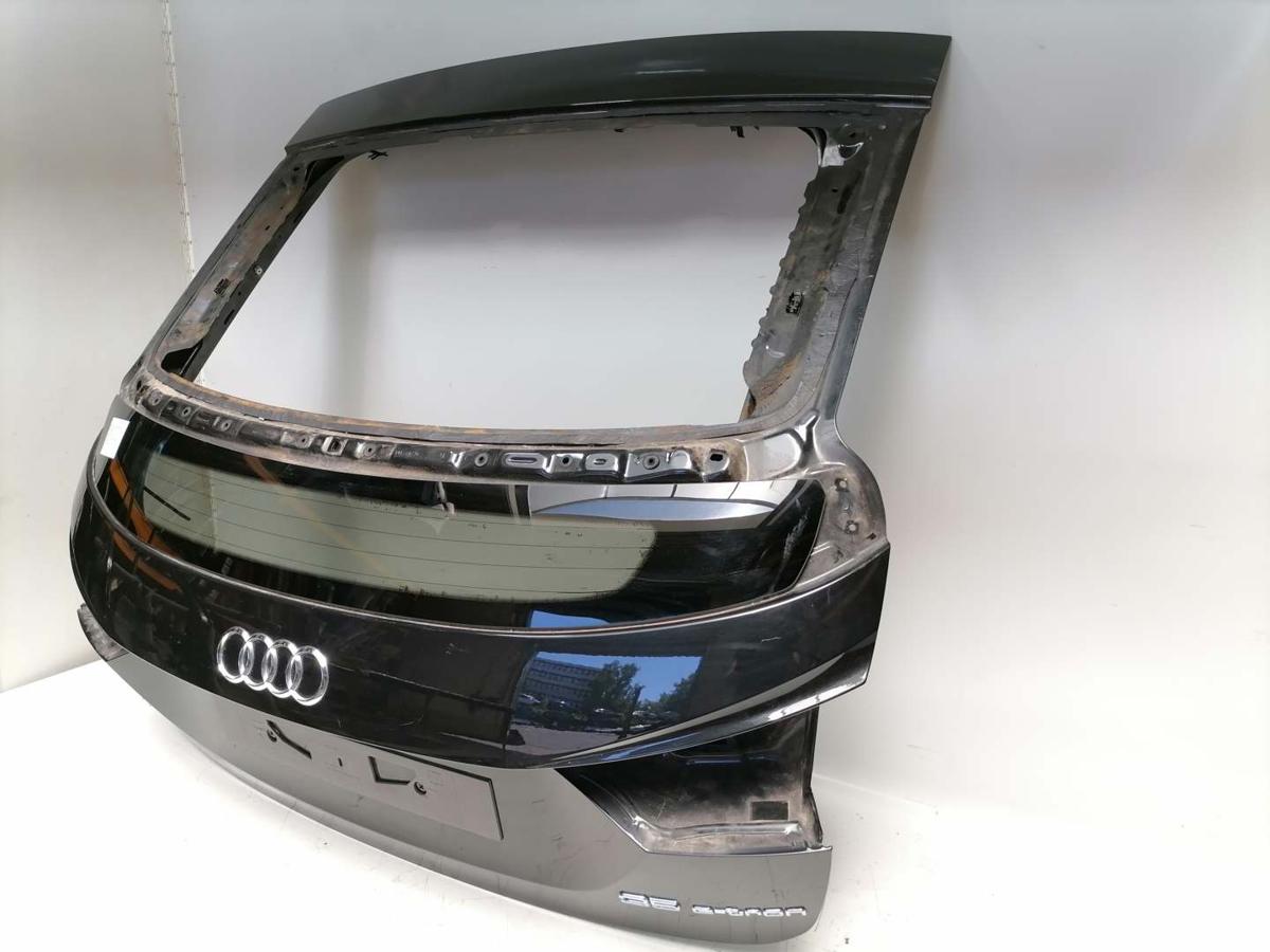 Audi Q4 eTron original Heckklappe ohne Heckscheibe LY9T Mythosschwarz Bj.2022